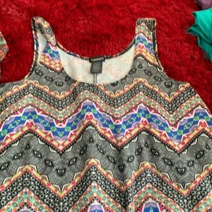 Swing tank top size large